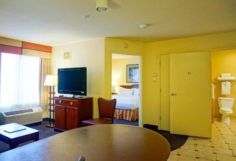 Люкс Адаптированный для Инвалидов, Larkspur Landing Extended Stay Suites Pleasanton