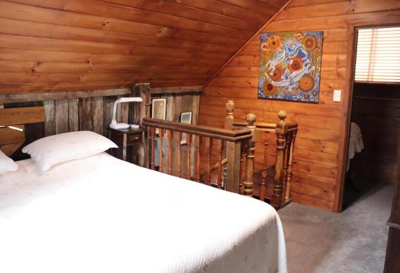 带大床的标准工作室, Capers Cottage And Barn Accommodation