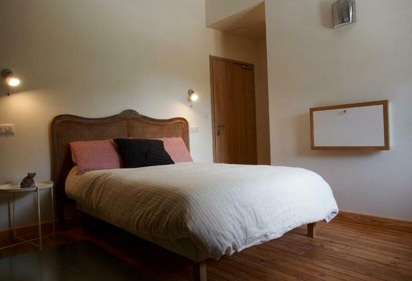 Номер Стандарт Вид на Горы, Transhumance & Cie, Studios Duplex Cheminée