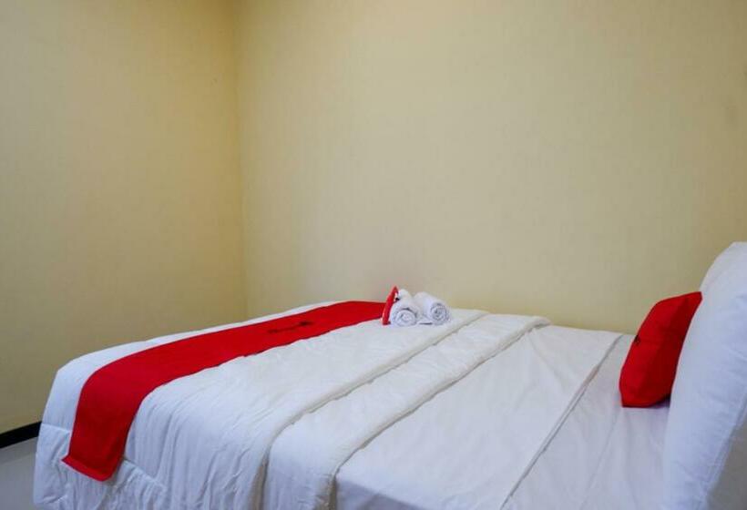 Номер Стандарт, Reddoorz Syariah Near Alun Alun Pati