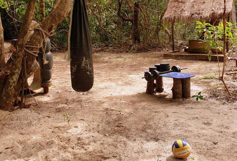 بانگلوی لوکس, Crusoe Koh Takiev Island