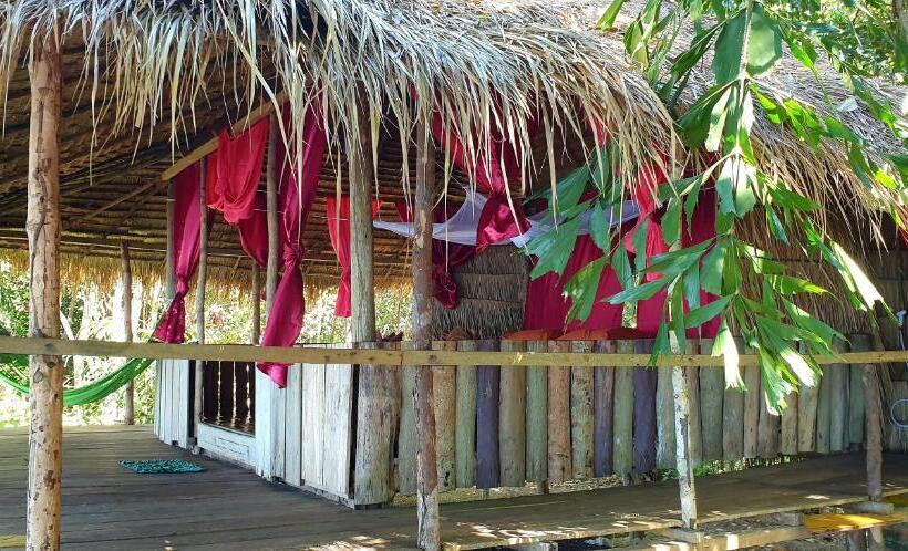 بانگلوی لوکس, Crusoe Koh Takiev Island
