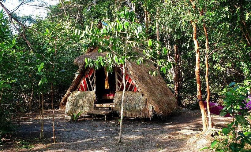 بانگلوی استاندارد, Crusoe Koh Takiev Island