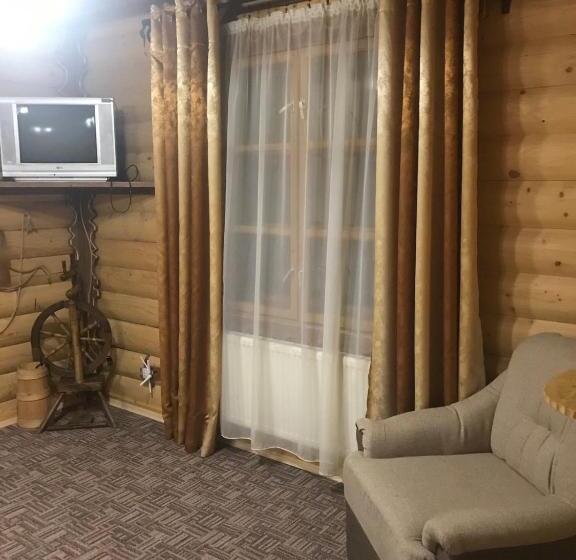 سوئیت با بالکن, Panorama Karpat