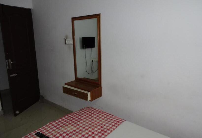 豪华房间, R M Guest House