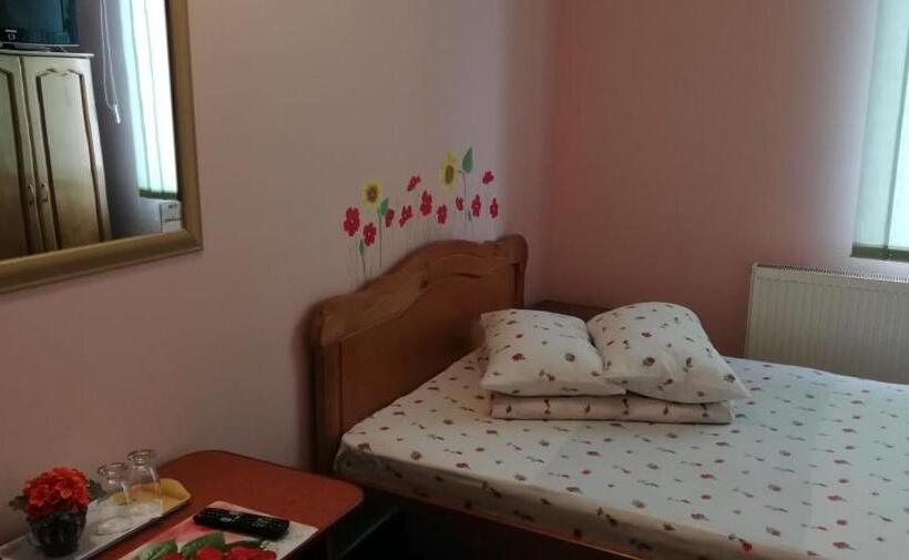 اتاق استاندارد, Hostel „la Galan”
