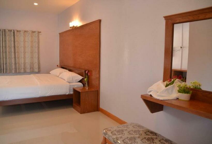 Номер Стандарт, Chao Phraya Home