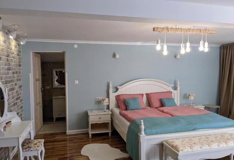 Студио Стандарт с Террасой, Tokaj Zlatá Putňa   Restaurant & Pension