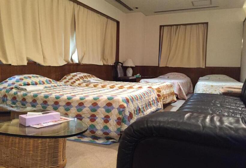 Семейный Номер, Civic Inn Sayama