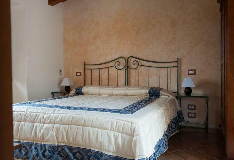 스탠다드 룸, Agunì Agriturismo E Locanda