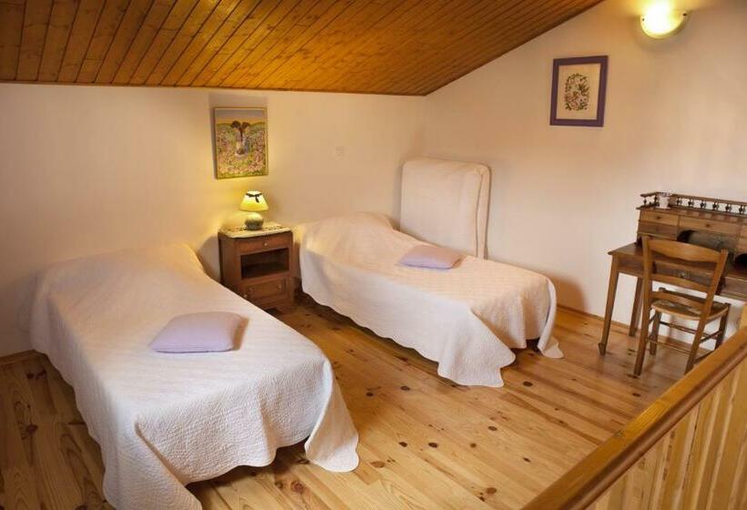 Quarto Familiar, La Bergerie