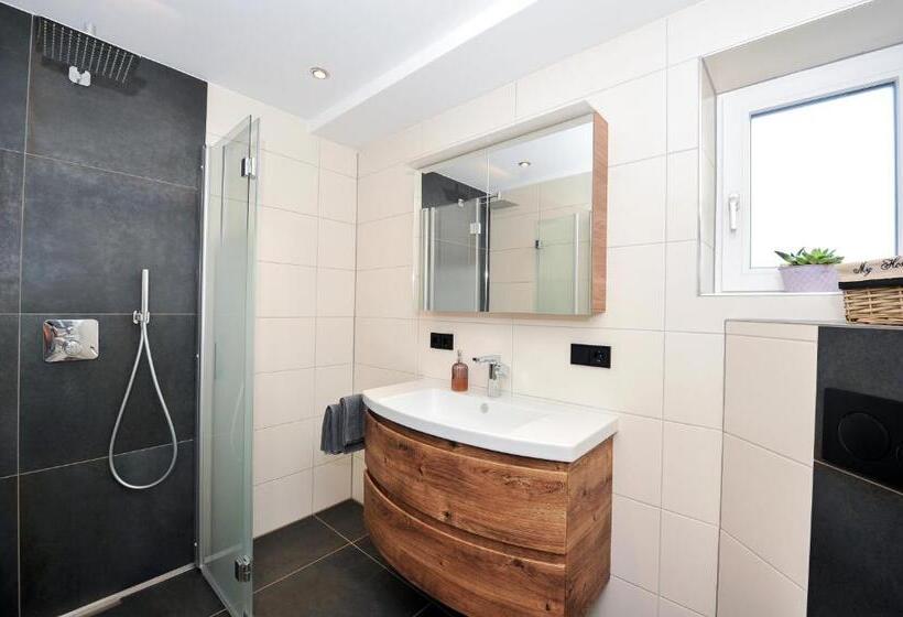 Номер Deluxe с Балконом, Gasthof   Pension Zur Post