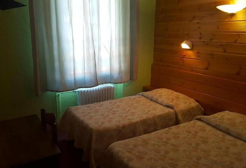 Номер Стандарт, Hôtel Restaurant Glaizette