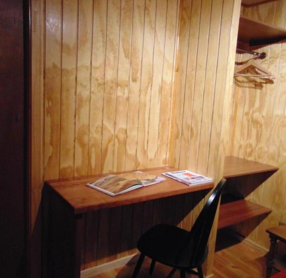 اتاق استاندارد, Cafe & Hostal Acurruka