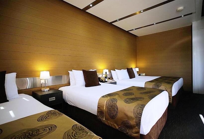 Семейный Номер, Trip Motel Gatton