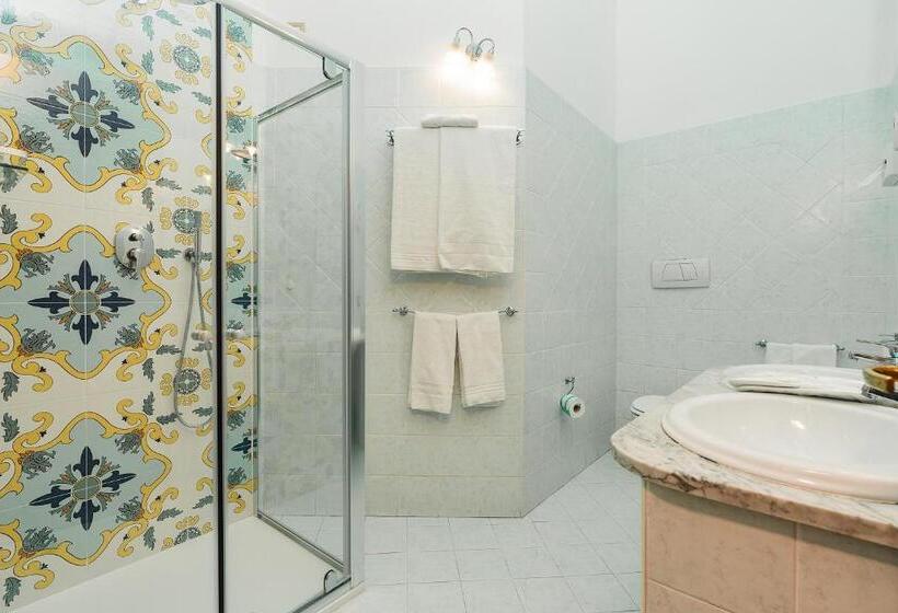 Junior Suite, Fontana