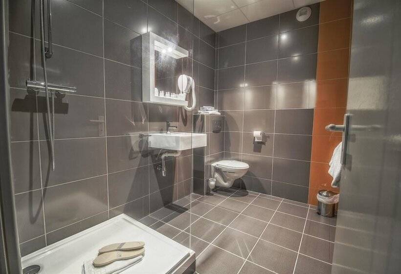 Номер Стандарт, Kyriad Orange Centre Ville 3 Stars   Hotel Restaurant   La Galerie D Art Des Princes   Provence Alpe