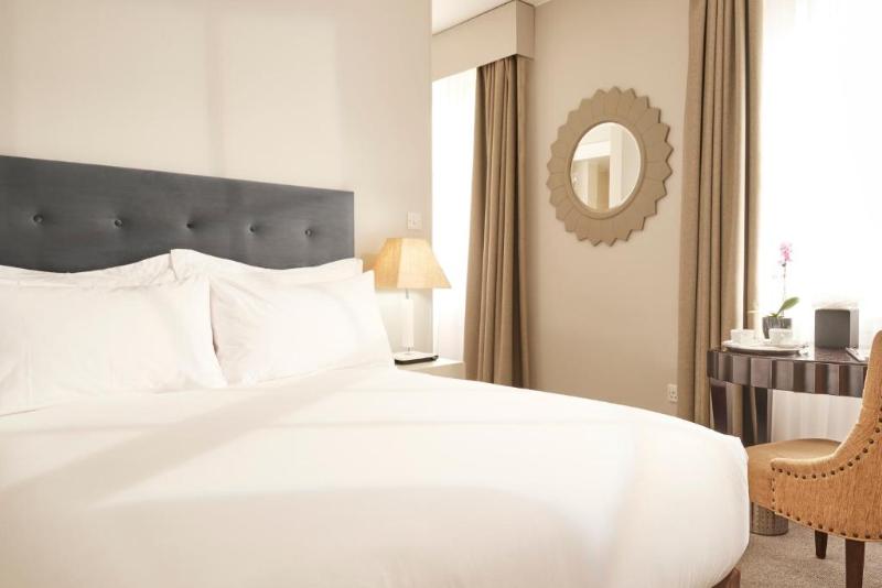 اتاق پرمیوم, Twinpalms Surin Phuket Resort