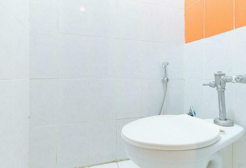 اتاق استاندارد, Reddoorz Plus @ E Rodriguez Corner Banawe