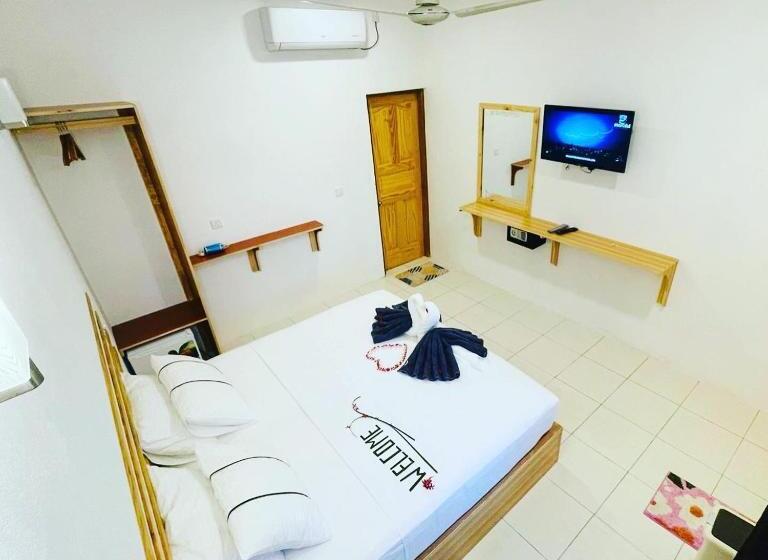 اتاق لوکس, Sunny Beach Thoddoo