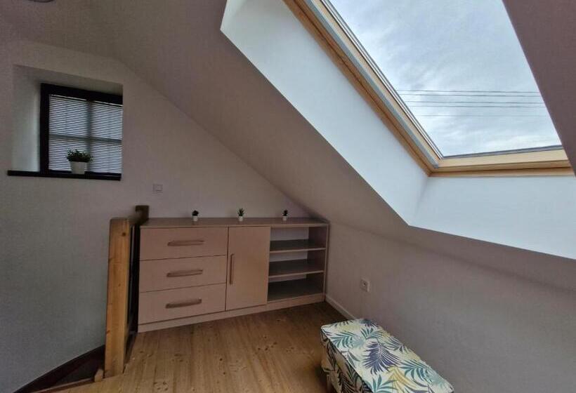 Номер Дюплекс, Restaurace   Apartmány Bobule