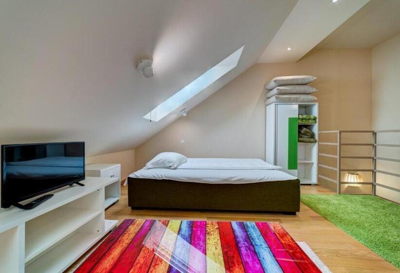 آپارتمان دوبلکس 1 خوابه, Luxury Kalman Centar Apartman