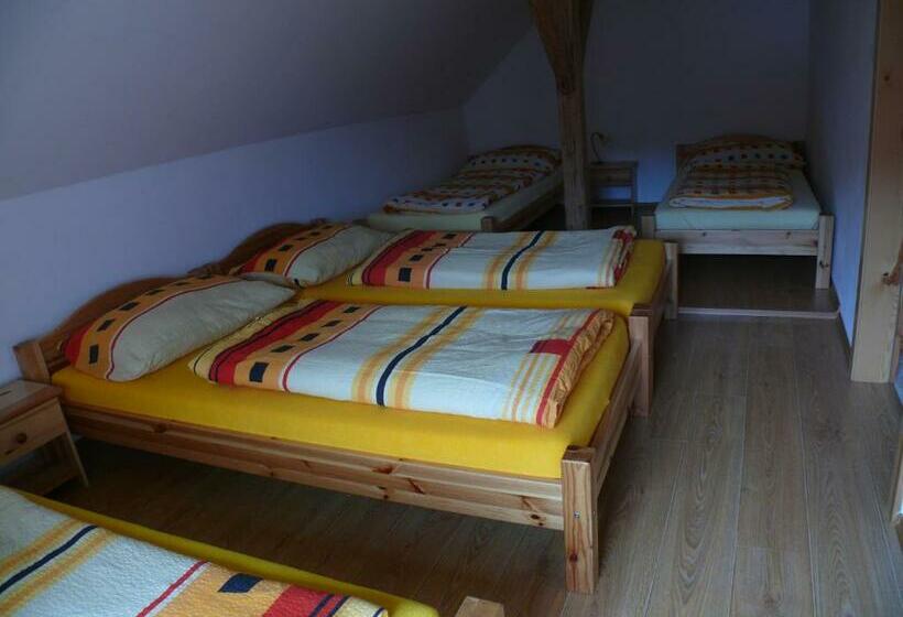 패밀리 아파트, Apartmány Yellow