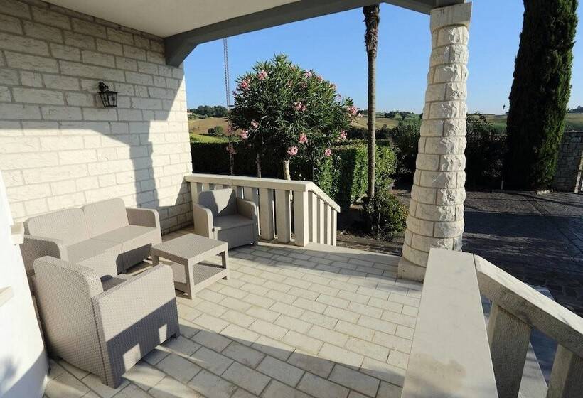ویلای 4 خوابه, Villa Rosa