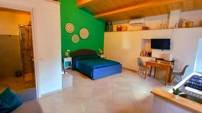 ジュニアスイート, Sant Elia B&b
