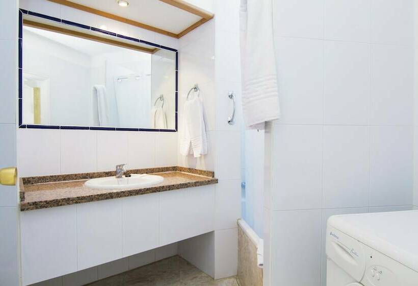 Апартаменты 2 Спальни, Checkin Bungalows Atlantida