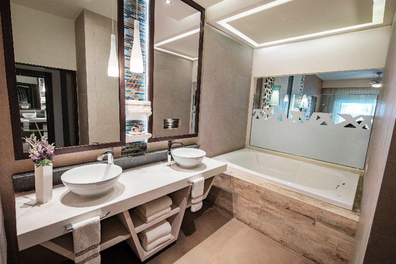 オーシャンビュースイート, El Dorado Seaside Suites Catamarán, Cenote & More Inclusive