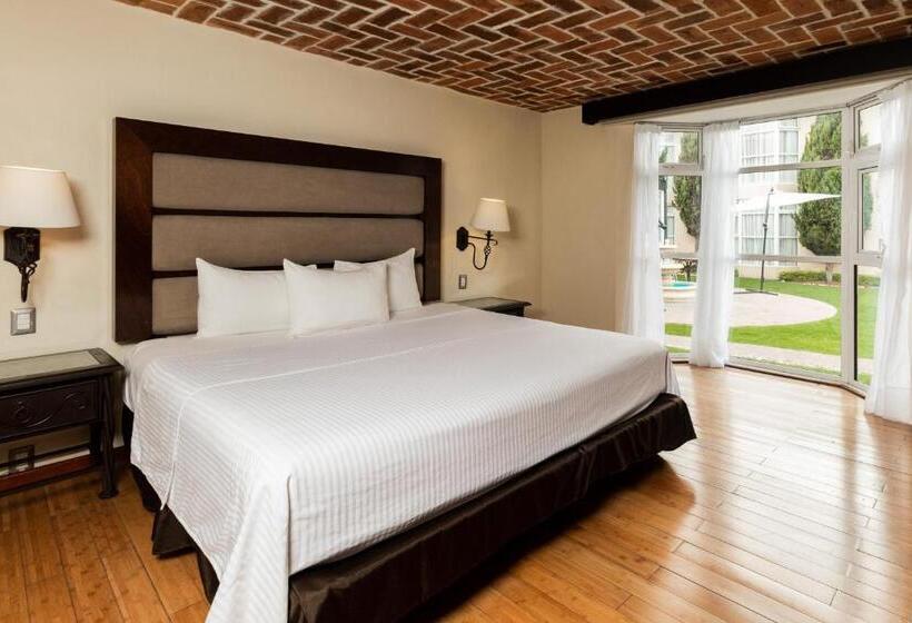 اتاق لوکس با تخت بزرگ, Es Villa Mercedes San Cristobal