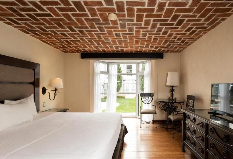 اتاق لوکس با تخت بزرگ, Es Villa Mercedes San Cristobal