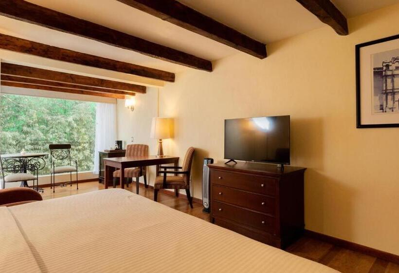 Deluxe Suite King Bed, Es Villa Mercedes San Cristobal