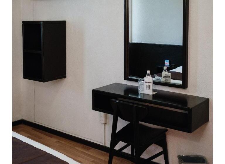 اتاق استاندارد, Hi Hotel Impala Queretaro