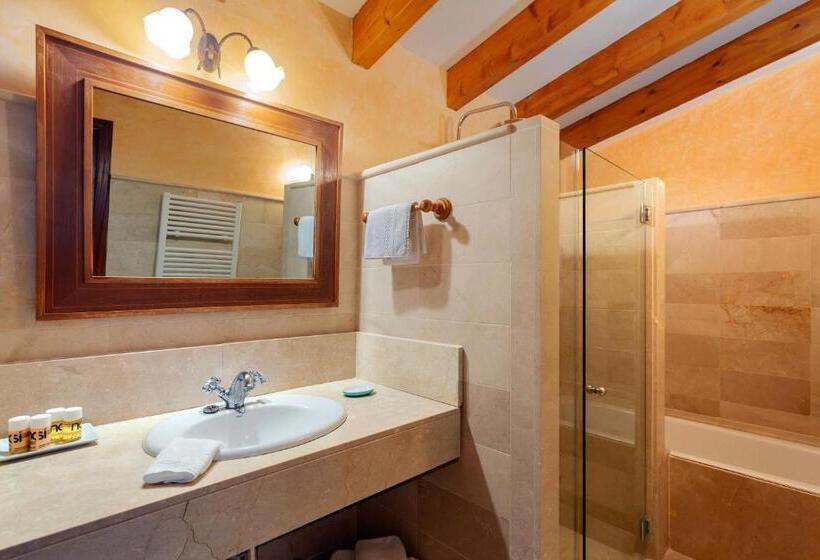سوئیت جونیور با تراس, Finca Hotel Son Palou