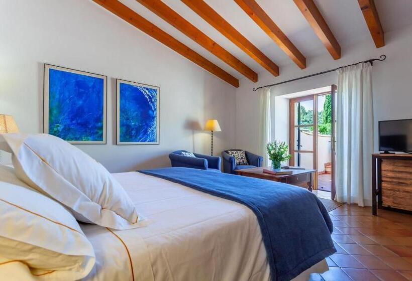 Superior Room with Terrace, Finca Hotel Son Palou