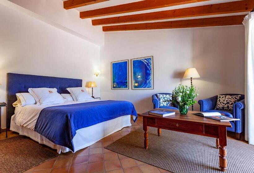 Superior Room with Terrace, Finca Hotel Son Palou
