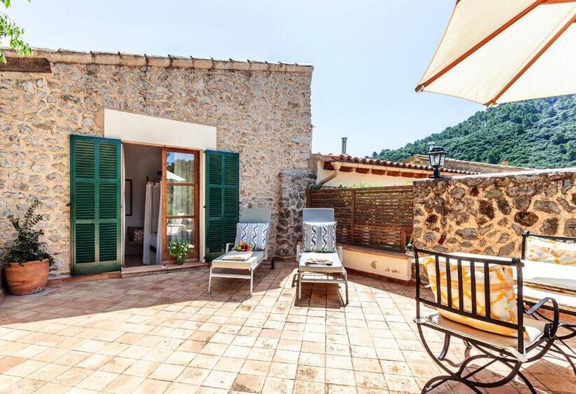 Superior Room with Terrace, Finca Hotel Son Palou
