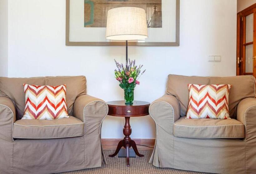 Superior Room with Terrace, Finca Hotel Son Palou