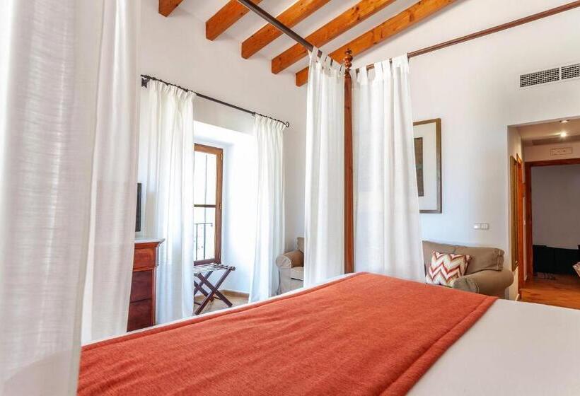Superior Room with Terrace, Finca Hotel Son Palou
