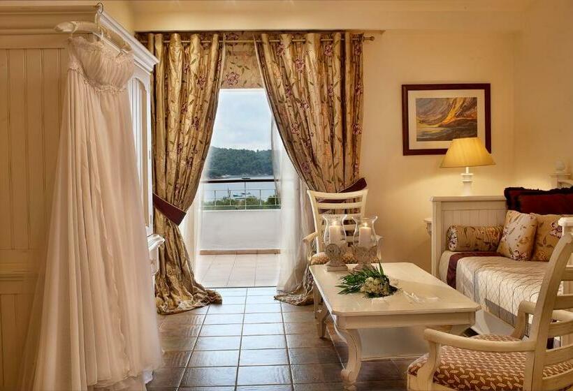 سوییت لوکس, Princess Resort, Santikos Collection