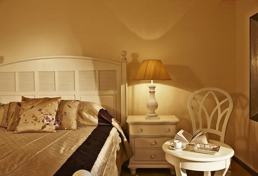 سوئیت 2 خوابه, Princess Resort, Santikos Collection