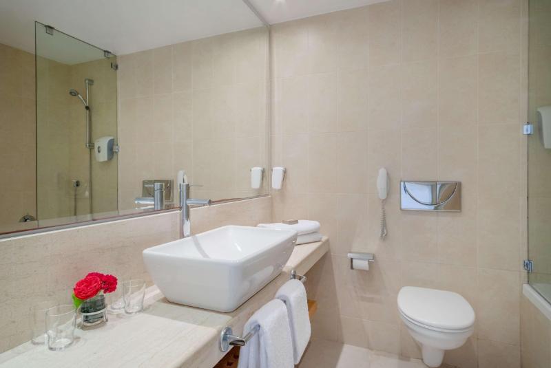 Семейный Номер, Blue Sea Beach Affiliated by Melia