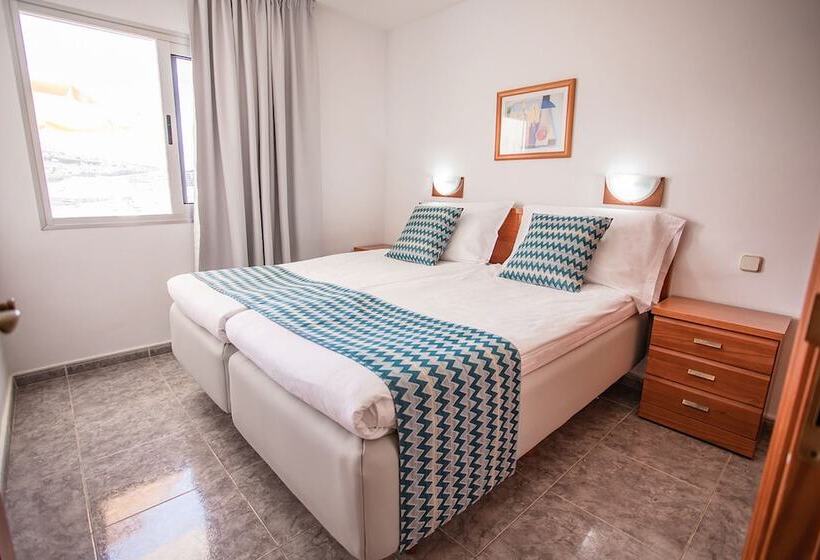 Apartamento 1 Dormitório, Servatur Montebello