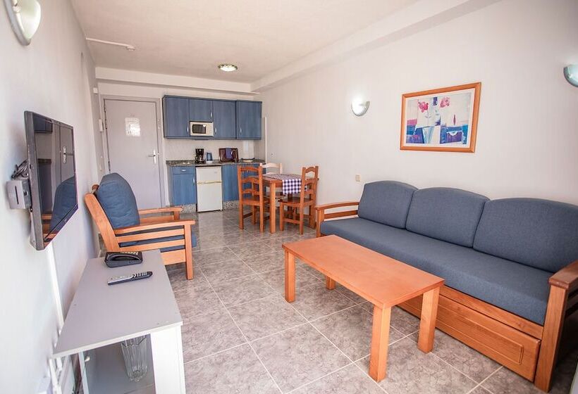 דירת חדר, Servatur Montebello