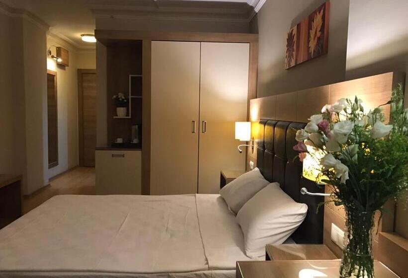 اتاق سوپریور, Suite Laguna Otel