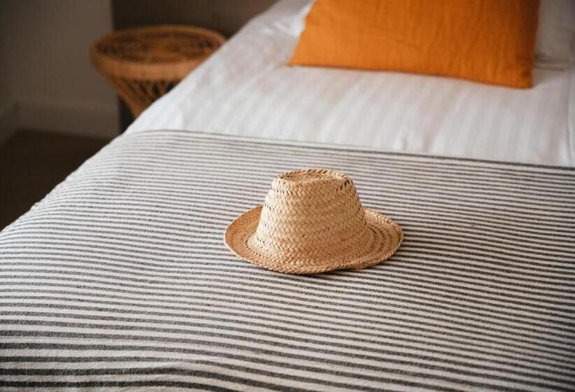 اتاق سوپریور با تخت بزرگ, Hôtel Casa Marina