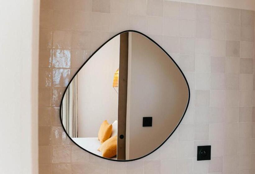 اتاق استاندارد با تخت بزرگ, Hôtel Casa Marina