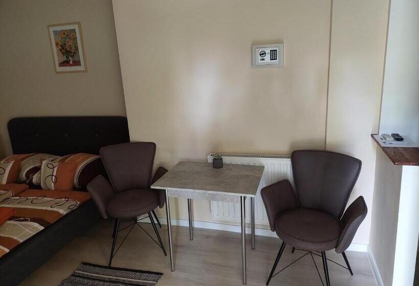 침실 1개 아파트, Cserke Apartmanház